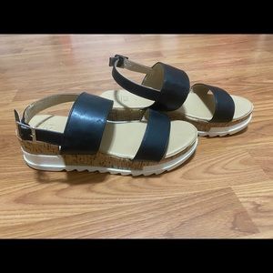 Women’s platform sandals